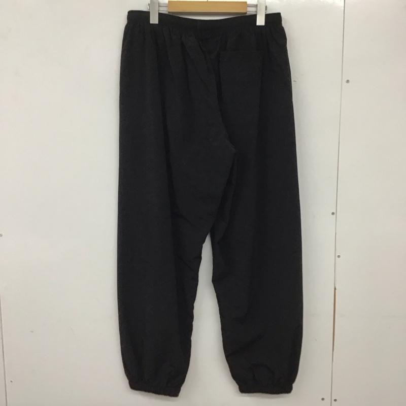 アンブロ UMBRO パンツ ワークパンツ、ペインターパンツ UM7051 ウーブンパンツ ワークパンツ ナイロンパンツ L ロゴ、文字 黒 / ブラック /  メンズ USED 古着 中古 10135711