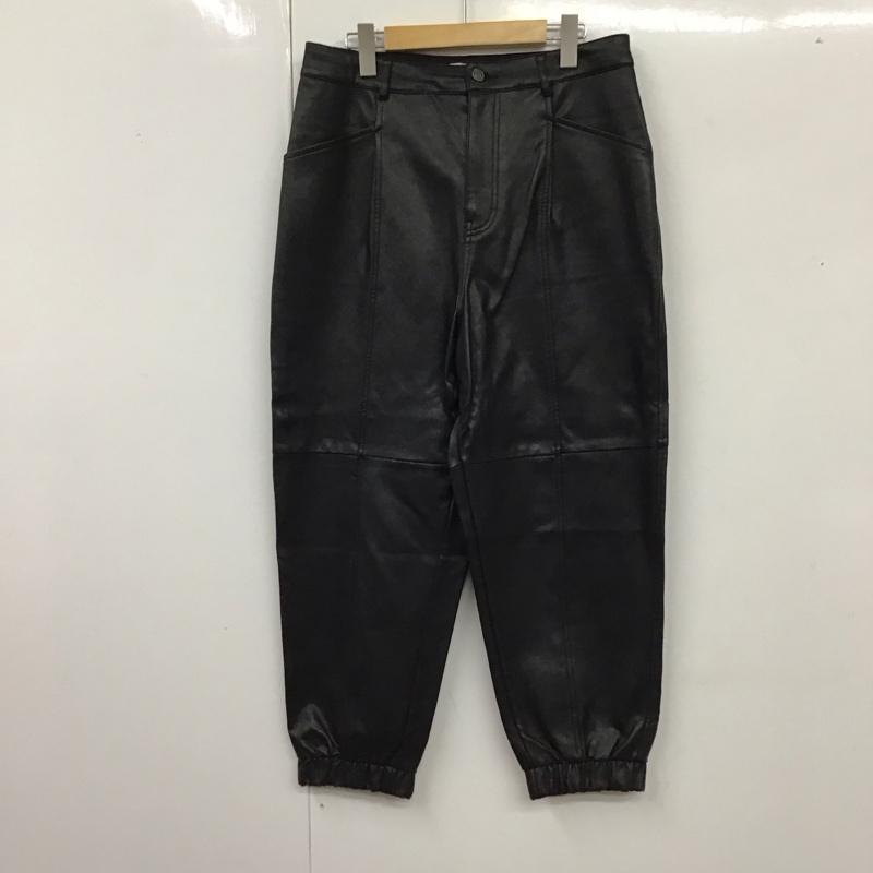 ザラ ZARA ボトムス ボトムス 8574 227 800 フェイクレザーパンツ 38 無地 黒 / ブラック /  レディース USED 古着 中古 10120867