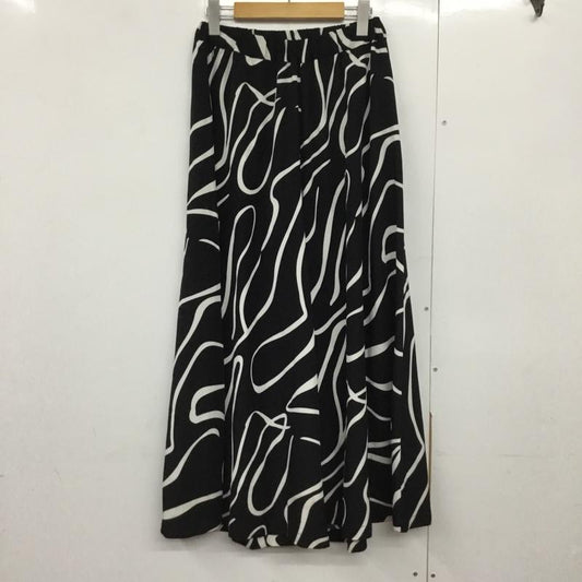 オズモーシス OSMOSIS ボトムス ボトムス 700006-294P プリントフレアーパンツ ワイドパンツ ONE SIZE 総柄 黒 / ブラック /  レディース USED 古着 中古 10144647