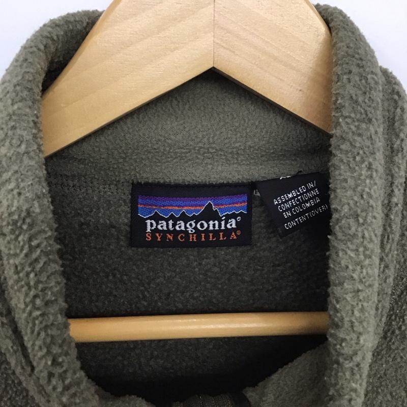パタゴニア patagonia ベスト ベスト ベスト ジップアップフリースベスト スタンドネック XL ロゴ、文字 カーキ / カーキ /  メンズ USED 古着 中古 10147844