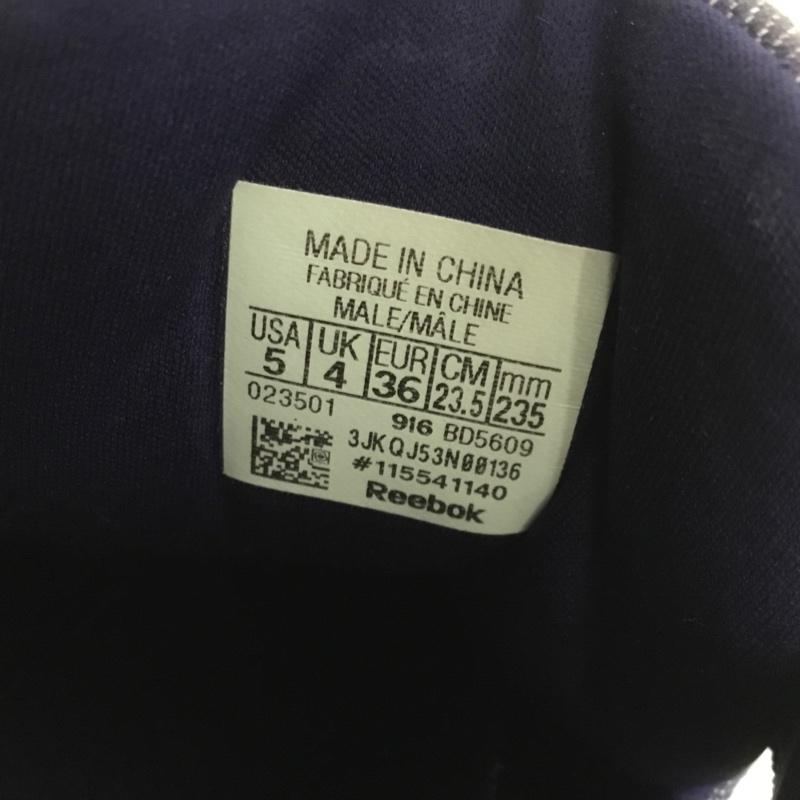 リーボック Reebok スニーカー スニーカー BD5609 インスタ ポンプ フューリー 23.5cm 23.5cm ロゴ、文字 紺 / ネイビー /  レディース USED 古着 中古 10140601
