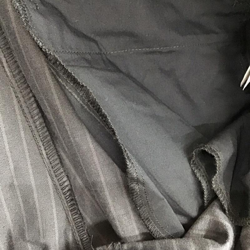 ナイキ NIKE パンツ チノパン dh2905-010 ストレートパンツ カジュアルパンツ ワイドパンツ XL ストライプ 黒 / ブラック / X 灰 / グレー /  メンズ USED 古着 中古 10114174