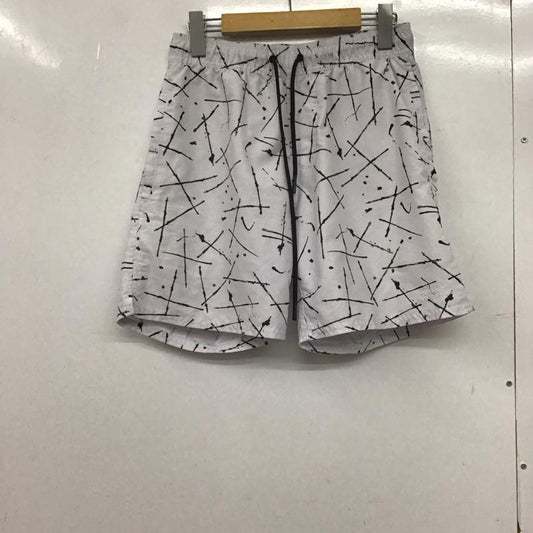 サタデーズ ニューヨークシティ Saturdays NYC パンツ ショートパンツ ショートパンツ ハーフパンツ カジュアルパンツ XS プリント 白 / ホワイト /  メンズ USED 古着 中古 10146045