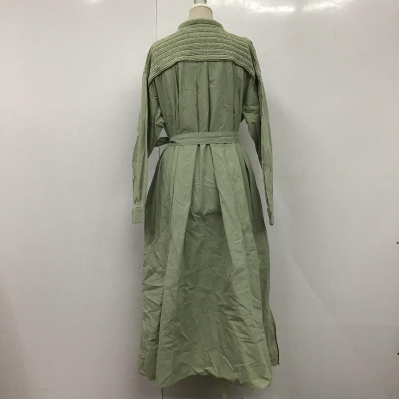 マルシャルテル MARECHAL TERRE ワンピース ロングスカート 長袖ロングワンピース フレアスカート スタンドカラー ワンピース 2 無地 カーキ / カーキ /  レディース USED 古着 中古 10105951