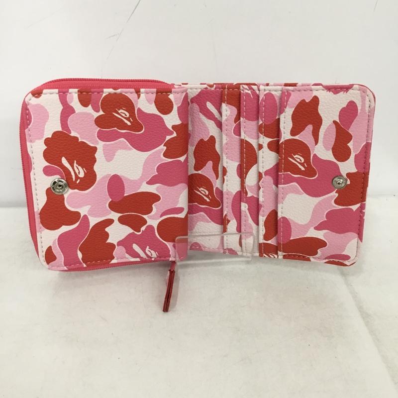 アベイシングエイプ A BATHING APE 財布 二つ折り ABC CAMO MINI WALLET ロゴ カモフラージュ柄・迷彩 桃 / ピンク / X 赤 / レッド /  メンズ USED 古着 中古 10149236