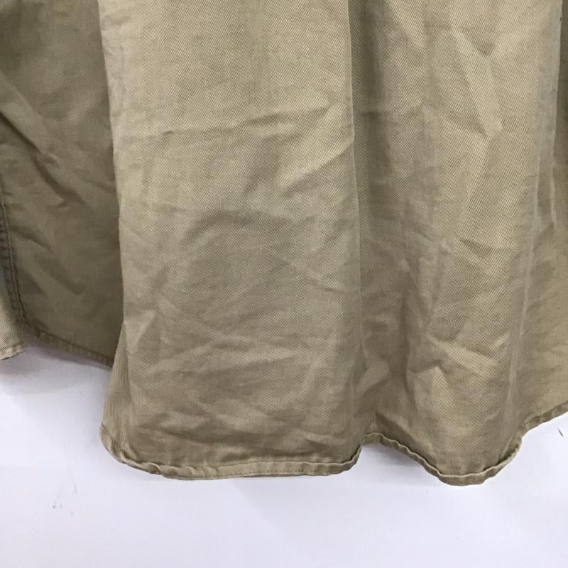 カーハート Carhartt シャツ、ブラウス 長袖 長袖シャツ 無地シャツ カラーシャツ ボタンダウンシャツ L ロゴ、文字 ベージュ / ベージュ /  メンズ USED 古着 中古 10143419