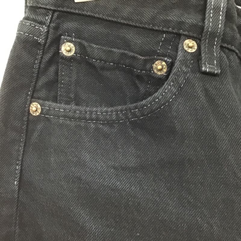 リーバイス Levi s パンツ デニム、ジーンズ USA製 2000年 後染め 28インチ 無地 黒 / ブラック /  メンズ USED 古着 中古 10105731