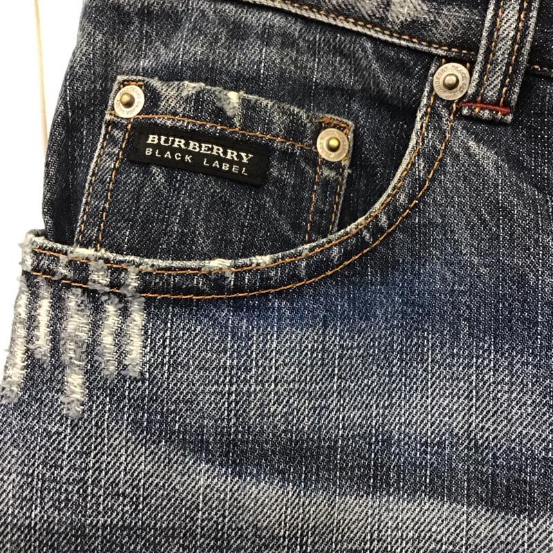 バーバリーブラックレーベル BURBERRY BLACK LABEL パンツ デニム、ジーンズ デニムパンツ ストレートパンツ ワイドパンツ カジュアルパンツ 無地 インディゴ / インディゴ /  メンズ USED 古着 中古 10120045