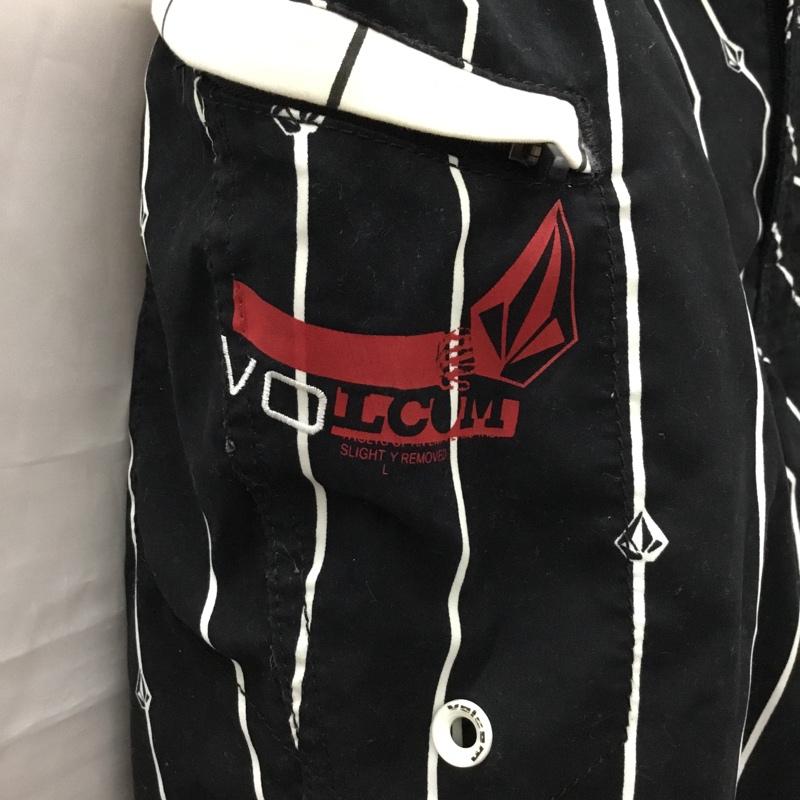 ボルコム VOLCOM パンツ ショートパンツ 30インチ ロゴ、文字 マルチカラー / マルチカラー /  メンズ USED 古着 中古 10118662