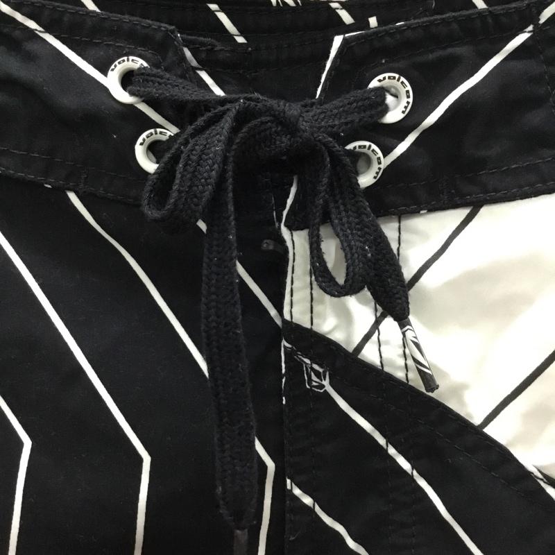 ボルコム VOLCOM パンツ ショートパンツ 30インチ ロゴ、文字 マルチカラー / マルチカラー /  メンズ USED 古着 中古 10118662