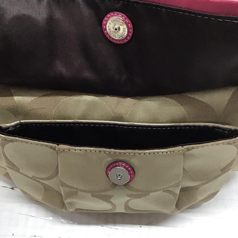 コーチ COACH ハンドバッグ ハンドバッグ F13833 シグネチャー ショルダー 2WAY 総柄 ベージュ / ベージュ / X 桃 / ピンク /  レディース USED 古着 中古 10112185