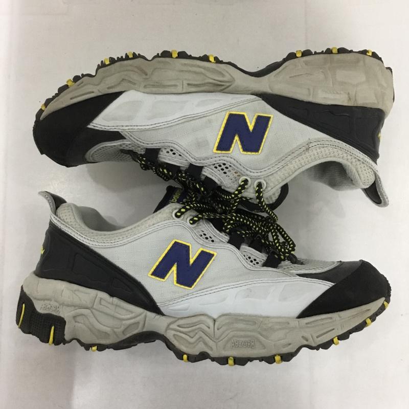 ニューバランス New Balance スニーカー スニーカー M801 AT 28cm 28.0cm ロゴ、文字 灰 / グレー / X 黒 / ブラック /  メンズ USED 古着 中古 10142716