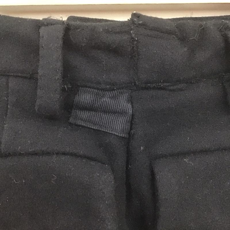 ラフシモンズ RAF SIMONS パンツ ショートパンツ ショートパンツ ハーフパンツ カジュアルパンツ 48 無地 黒 / ブラック /  メンズ USED 古着 中古 10106562