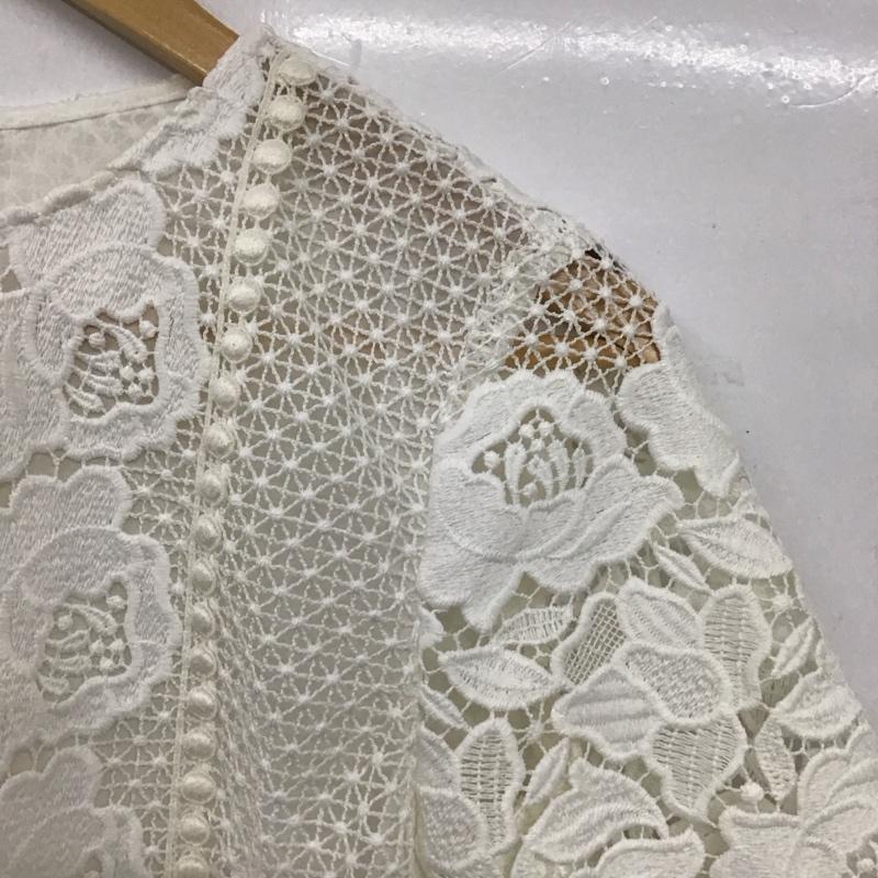 ジルスチュアート JILLSTUART シャツ、ブラウス 半袖 092-8110018 ファビレースブラウス M 無地 白 / ホワイト /  レディース USED 古着 中古 10148897