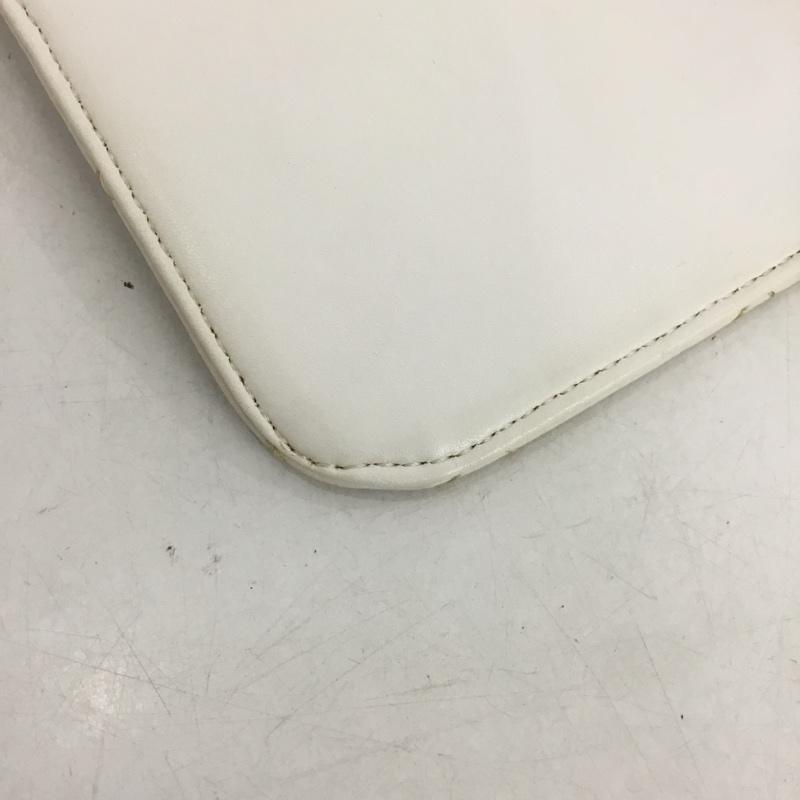 クレイサス CLATHAS ショルダーバッグ ショルダーバッグ 2WAY クラッチバッグ キルティング チェーン ワンポイント 白 / ホワイト /  レディース USED 古着 中古 10141660