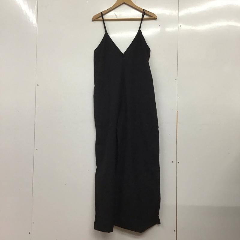 アズールバイマウジー AZUL BY MOUSSY サロペット・オーバーオール サロペット、オーバーオール 250AAW33-S007 M 無地 黒 / ブラック /  レディース USED 古着 中古 10139370