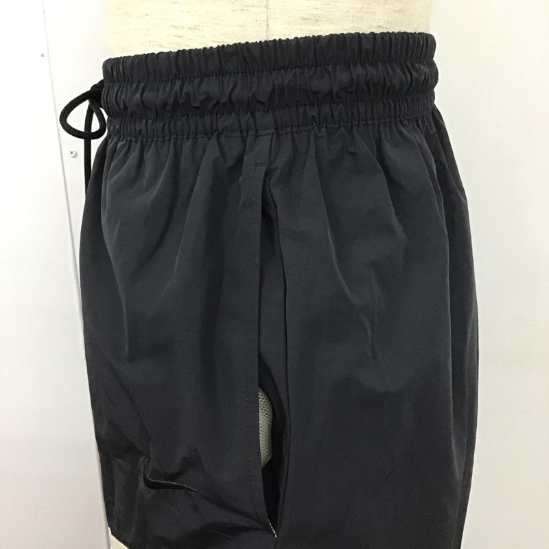 ナイキ NIKE パンツ ショートパンツ fb7870-010 ASMNKSWOOSHWVNSHORT ショートパンツ ハーフパンツ M ロゴ、文字 黒 / ブラック /  メンズ USED 古着 中古 10111492