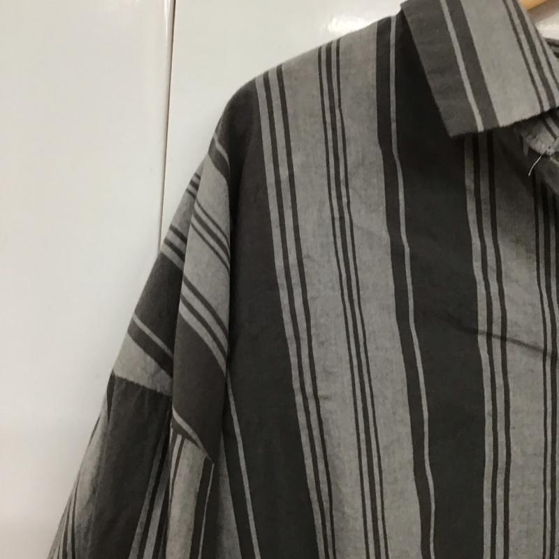 アズールバイマウジー AZUL BY MOUSSY シャツ、ブラウス 長袖 250AAW30-A374 バックタックスキッパー長袖シャツ S ストライプ 灰 / グレー /  レディース USED 古着 中古 10129286