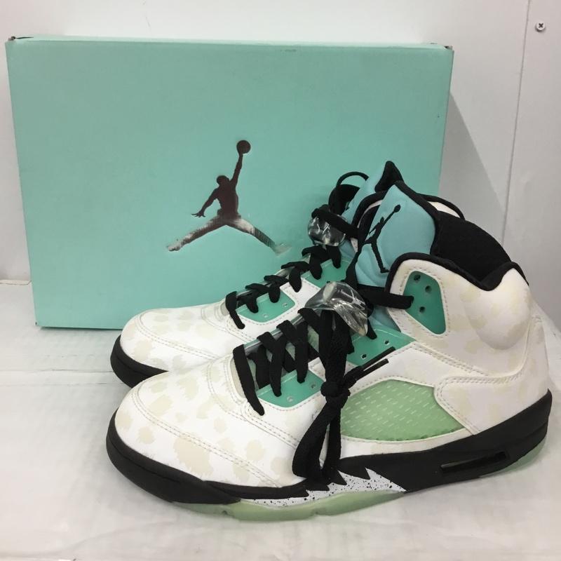 ナイキ NIKE スニーカー スニーカー CN2932-100 AIR JORDAN 5 RETRO SNGL DY 26cm 箱有 26.0cm  白 / ホワイト / X 黒 / ブラック / X 薄緑 / ライトグリーン /  メンズ USED 古着 中古 10124206