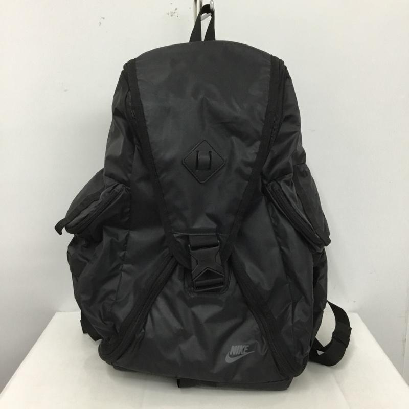 ナイキ NIKE リュックサック、デイパック リュックサック、デイバッグ バックパック QUAD ZIP SYSTEM ロゴ、文字 黒 / ブラック /  メンズ USED 古着 中古 10151065