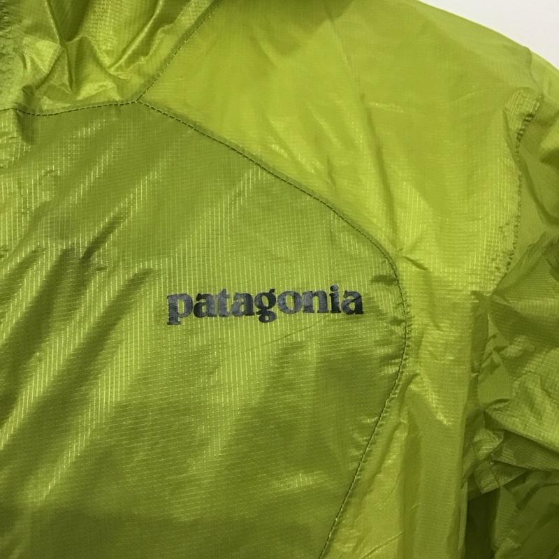 パタゴニア patagonia ジャケット、上着 ジャンパー、ブルゾン 85190sp14 ナイロンジャケット ジップアップジャケット アウター S ロゴ、文字 緑 / グリーン /  メンズ USED 古着 中古 10119542
