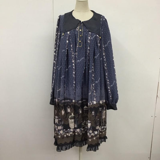 メタモルフォーゼ Metamorphose ワンピース ひざ丈スカート 長袖ワンピース フレアワンピース 袖フリル セーラーカラー 総柄 紺 / ネイビー /  レディース USED 古着 中古 10124134