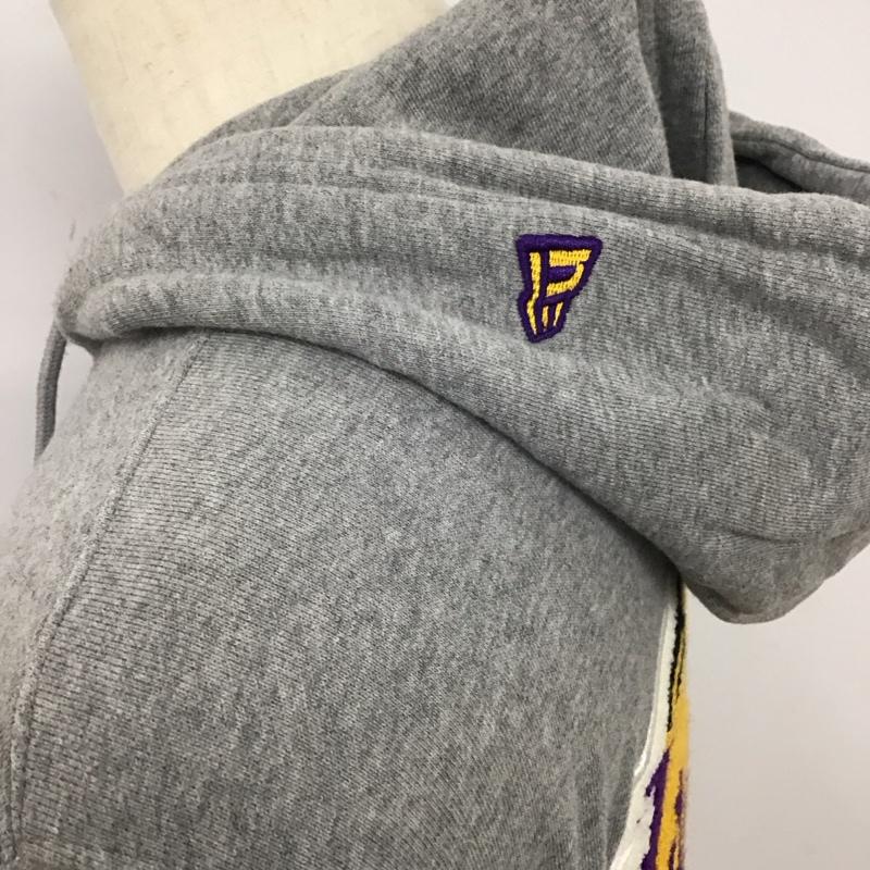 エクストララージ XLARGE パーカー 長袖 NEW ERA LAKERS NBA プルオーバー フーディー スウェット XL ロゴ、文字 灰 / グレー /  メンズ USED 古着 中古 10120182