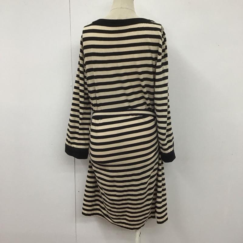 バーバリーロンドン Burberry London ワンピース ひざ丈スカート FAD84-517-10 肩ボタン ボーダー 1 ワンポイント 黒 / ブラック / X ベージュ / ベージュ /  レディース USED 古着 中古 10107401