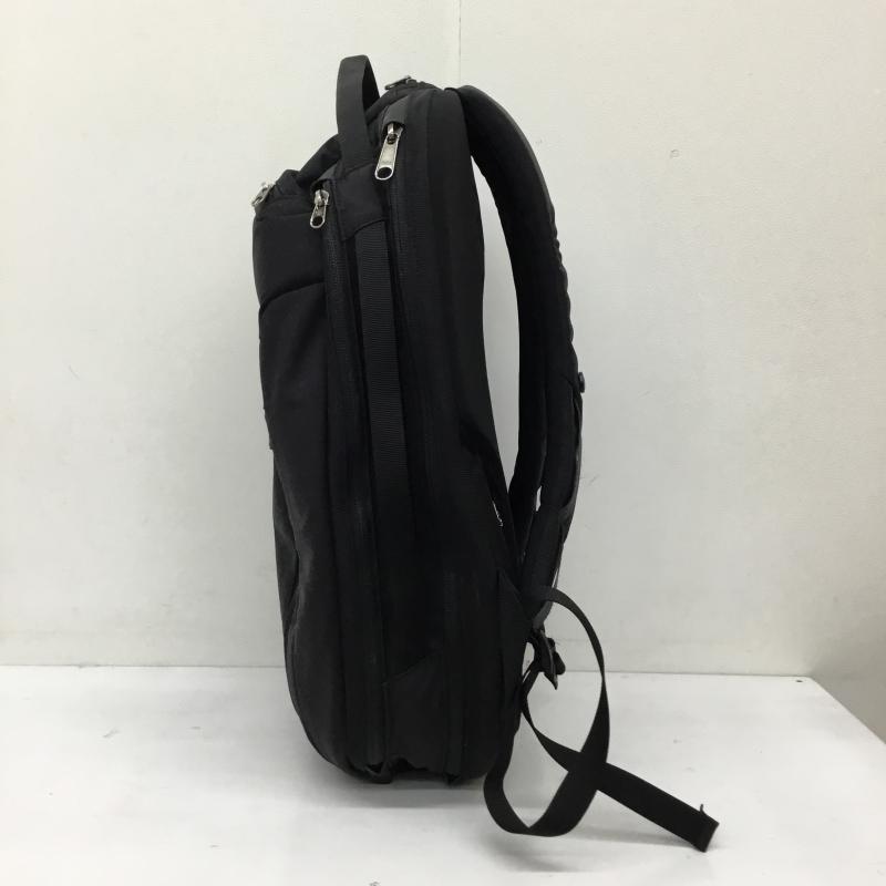 アークテリクス ARC TERYX リュックサック、デイパック リュックサック、デイバッグ TUNGSTEN 6423-58996 ロゴ、文字 黒 / ブラック /  メンズ USED 古着 中古 10141204