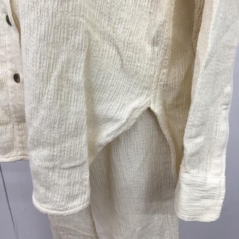 アズールバイマウジー AZUL BY MOUSSY セットアップ セットアップ 250GSB30-158C LINEN LIKE LOOSE POCKET SH LINEN LIKE WIDE PANTS M 無地 アイボリー / アイボリー /  レディース USED 古着 中古 10147161