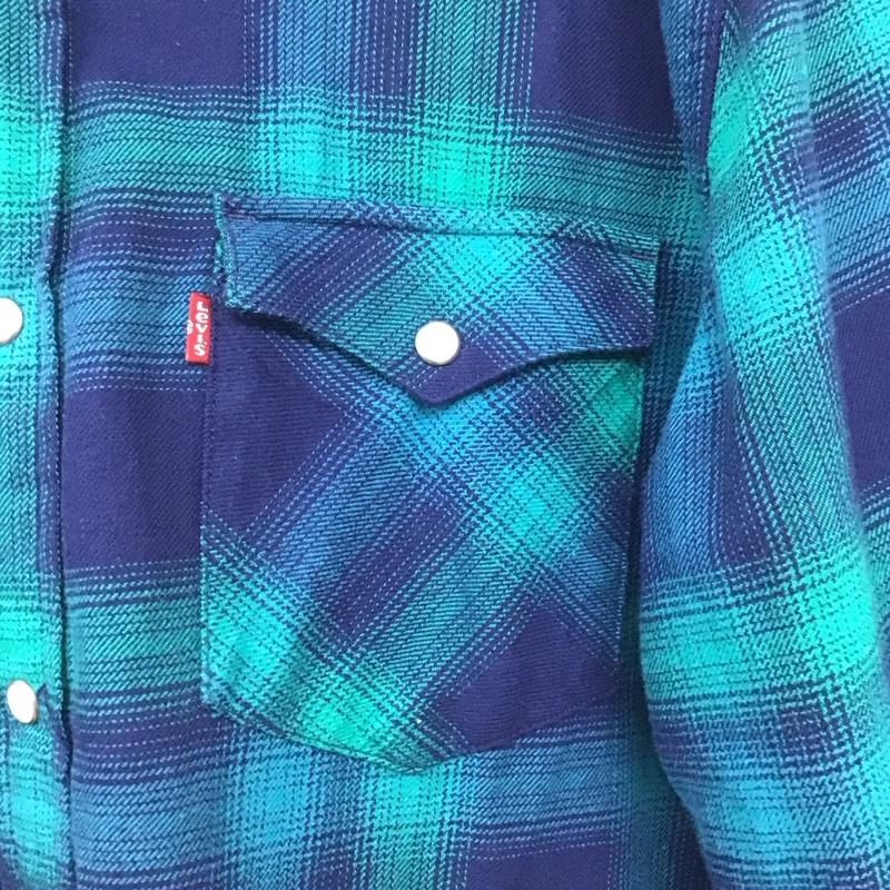 リーバイス Levi s シャツ、ブラウス 長袖 長袖シャツ チェックシャツ カラーシャツ L チェック マルチカラー / マルチカラー /  メンズ USED 古着 中古 10137174