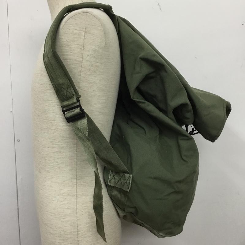 古着 USED リュックサック、デイパック リュックサック、デイバッグ ミリタリーバッグ US ロゴ、文字 カーキ / カーキ /  メンズ USED 古着 中古 10142823