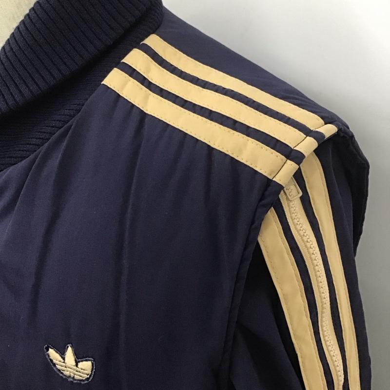 アディダス adidas ジャケット、上着 ジャケット、ブレザー ADS-580 ラウスビージャケット 中綿ジャケット L ロゴ、文字 紺 / ネイビー / X ベージュ / ベージュ /  メンズ USED 古着 中古 10107818