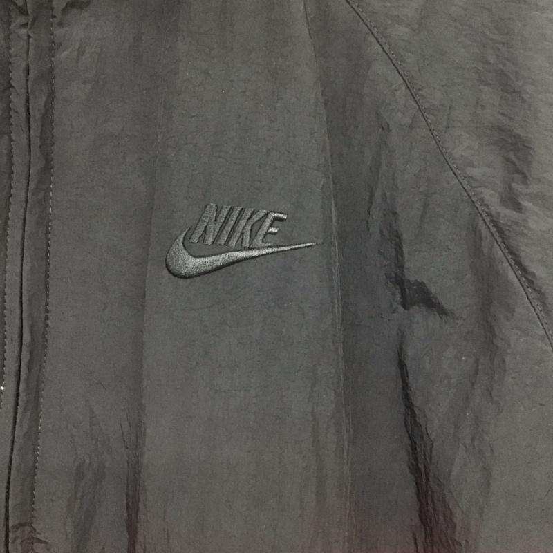 ナイキ NIKE ジャケット、上着 ジャンパー、ブルゾン ar3133-011 BIGSWOOSHWOVENJACKETMHBRSTMT ナイロンジャケット XL ロゴ、文字 黒 / ブラック / X 白 / ホワイト / X 赤 / レッド /  メンズ USED 古着 中古 10142870