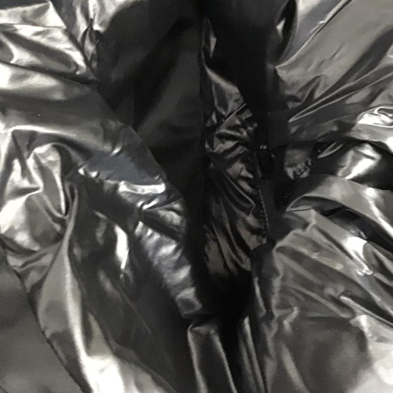 ユニクロ UNIQLO ジャケット、上着 ダウンジャケット 211-443929 ダウンボリュームジャケット XL 無地 黒 / ブラック /  レディース USED 古着 中古 10142162