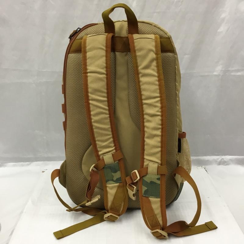 ニクソン NIXON リュックサック、デイパック リュックサック、デイバッグ C1954 Smith Skatepack カモフラージュ柄・迷彩 ベージュ / ベージュ / X カーキ / カーキ / X 緑 / グリーン / X 茶 / ブラウン /  メンズ USED 古着 中古 10106025