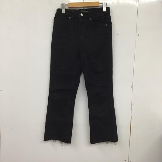 ザラ ZARA パンツ デニム、ジーンズ ブラックデニム 40 無地 黒 / ブラック /  レディース USED 古着 中古 10136939