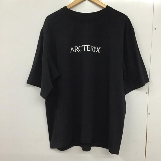 アークテリクス ARC TERYX Tシャツ 半袖 半袖カットソー プリントTシャツ クルーネックカットソー XL ロゴ、文字 黒 / ブラック /  メンズ USED 古着 中古 10135742