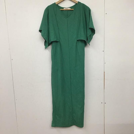 アズールバイマウジー AZUL BY MOUSSY ワンピース ロングスカート 250fsb83-355d アークティックフィールワイドリラックスワンピース S 無地 緑 / グリーン /  レディース USED 古着 中古 10134129