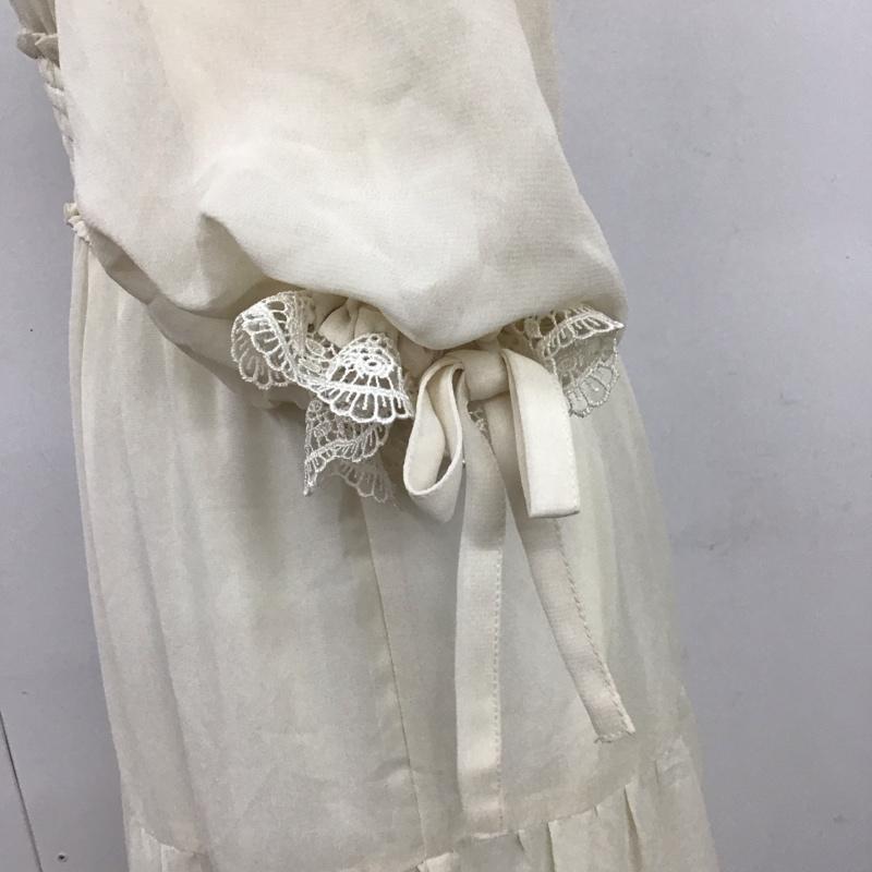 マジェスティックレゴン MAJESTIC LEGON ワンピース ロングスカート 1002069704 半袖ロングワンピース フレアスカート 切り替えワンピース M 無地 白 / ホワイト /  レディース USED 古着 中古 10119439