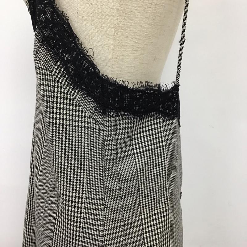 ザラ ZARA TRAFALUC ワンピース ひざ丈スカート ノースリーブワンピース カジュアルワンピース タイトワンピース XS 総柄 白 / ホワイト / X 黒 / ブラック /  レディース USED 古着 中古 10114484