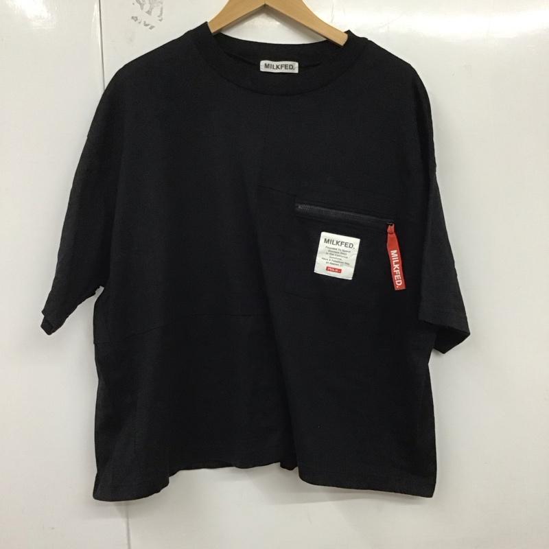 ミルクフェド MILKFED. Tシャツ 半袖 半袖カットソー プリントTシャツ クルーネックカットソー ロゴ、文字 黒 / ブラック /  レディース USED 古着 中古 10128740