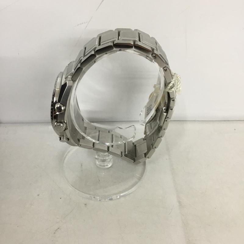 ブローバ BULOVA 腕時計 アナログ（クォーツ式） 96A185 CURV カーブ スポーツ 箱有 ロゴ、文字 銀 / シルバー / X 青 / ブルー /  メンズ USED 古着 中古 10133881