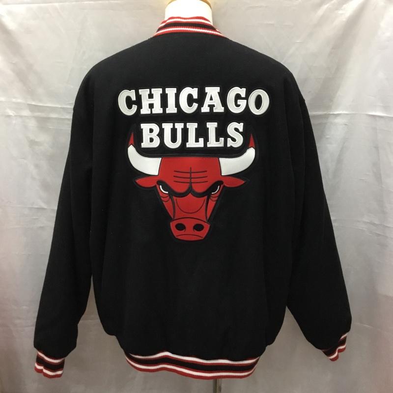 エヌビーエー NBA ジャケット、上着 ジャンパー、ブルゾン CHICAGO BULLS リバーシブル 2XL ロゴ、文字 黒 / ブラック /  メンズ USED 古着 中古 10112904