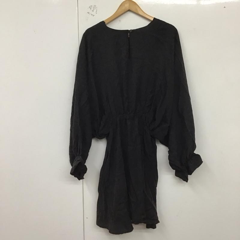 ザラ ZARA ワンピース ひざ丈スカート 長袖ワンピース フレアスカート パフスリーブ L 無地 黒 / ブラック /  レディース USED 古着 中古 10128742