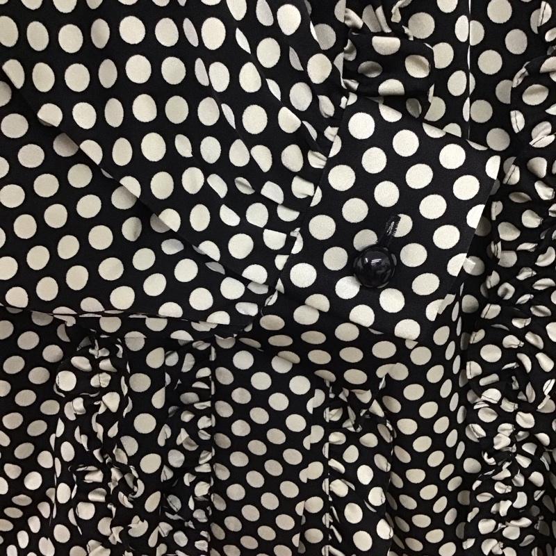 イヴサンローラン Yves Saint Laurent シャツ、ブラウス 長袖 34 ドット 白 / ホワイト / X 黒 / ブラック /  レディース USED 古着 中古 10131122