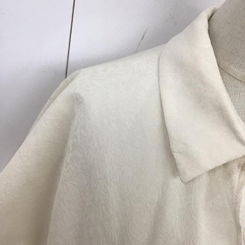 アクシーズファム axes femme シャツ、ブラウス 長袖 TY91X79 ジャガードケープブラウス タグ付き FREE  アイボリー / アイボリー /  レディース USED 古着 中古 10120805