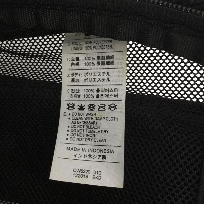 ナイキ NIKE リュックサック、デイパック リュックサック、デイバッグ CW6220 010 メッシュ デイパック ワンポイント 黒 / ブラック /  メンズ USED 古着 中古 10147457