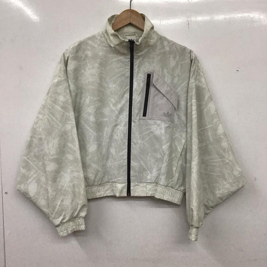 アディダス adidas ジャケット、上着 ジャケット、ブレザー hs9507 インモーションウインドブレーカー ジップアップジャケット アウター XL ロゴ、文字 灰 / グレー /  レディース USED 古着 中古 10136281