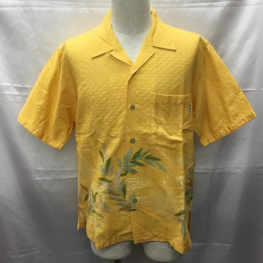 マンゴ MANGO シャツ、ブラウス 半袖 半袖シャツ カラーシャツ 半袖カットソー アロハシャツ M プリント 黄 / イエロー /  メンズ USED 古着 中古 10108274